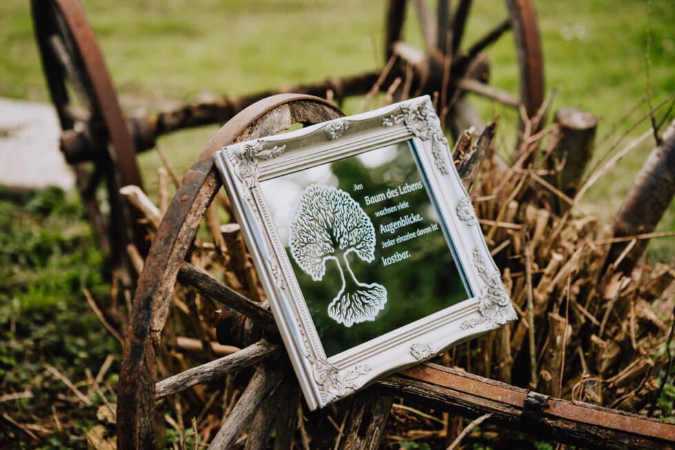 gravur-spiegel-geschenkidee-mkgravurkunst-graveur-klagenfurt-kaernten