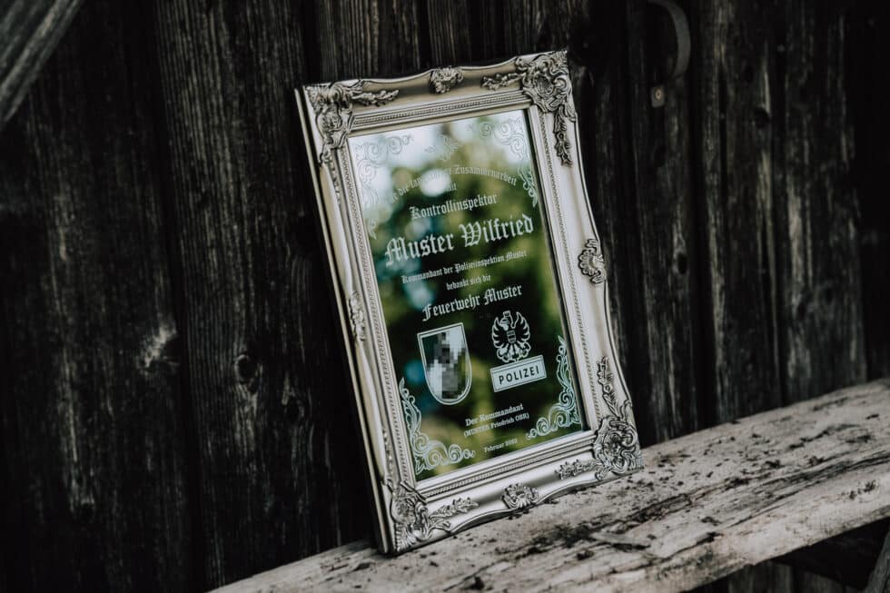 gravur-spiegel-geschenkidee-mkgravurkunst-graveur-klagenfurt-kaernten